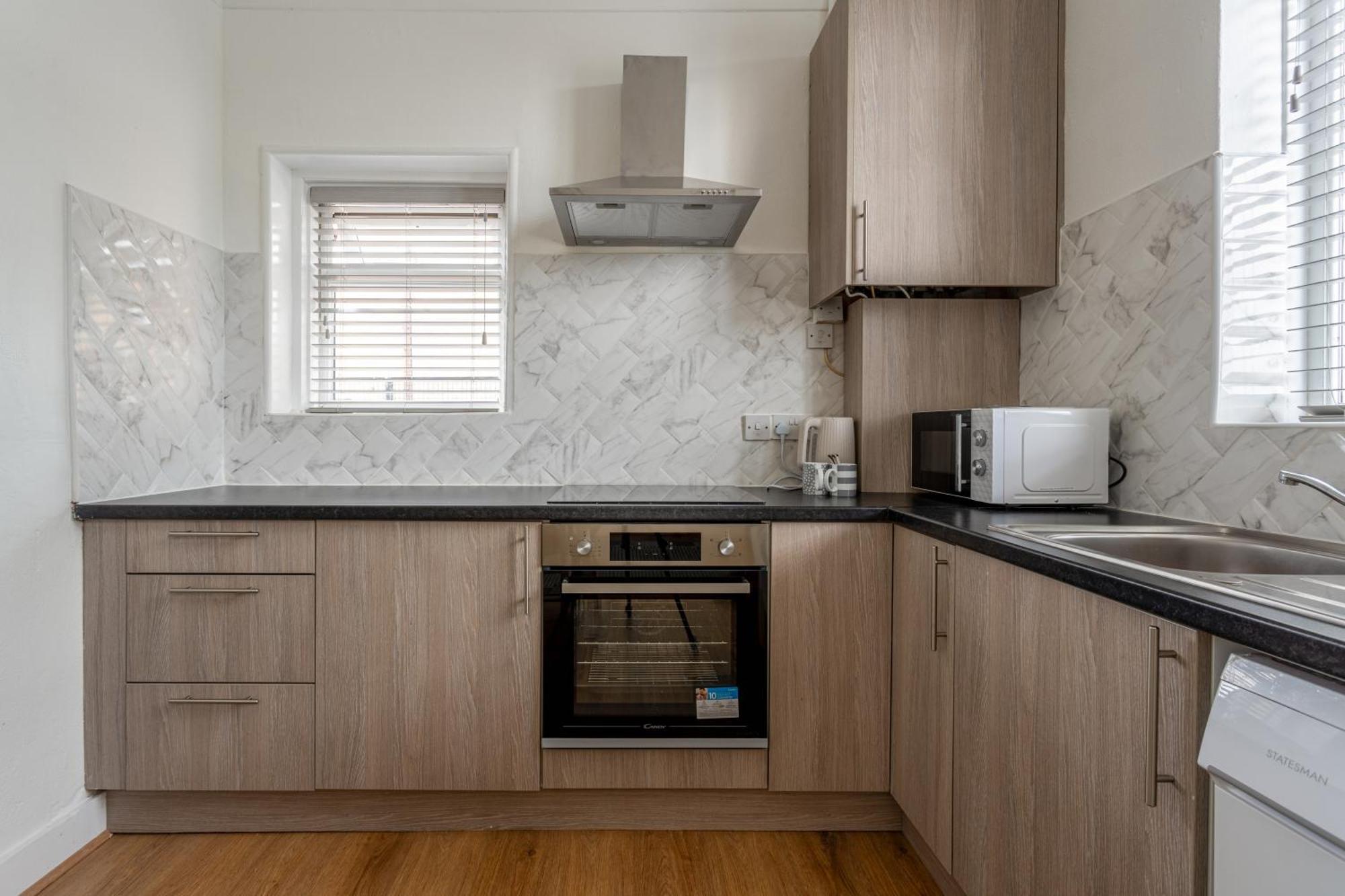 Cozy With Shared Bathroom * Londres